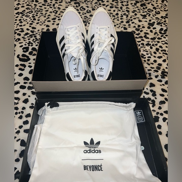 Beyoncé’s IVY PARK x Adidas originals superstar